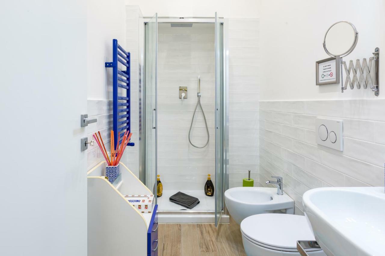 Sixty One Luxury Room Рим Экстерьер фото